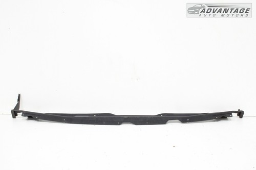 2013 2019 cadillac xts rear - 2013-2019,
